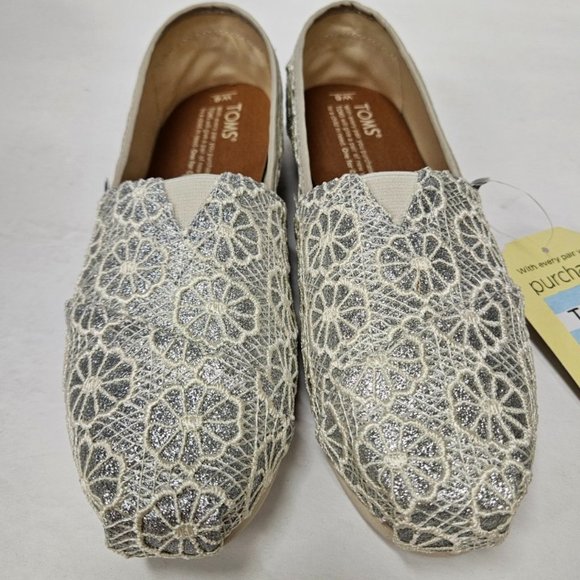Toms Women's Classic Canvas, Silver Crochet glitter - Picture 1 of 4